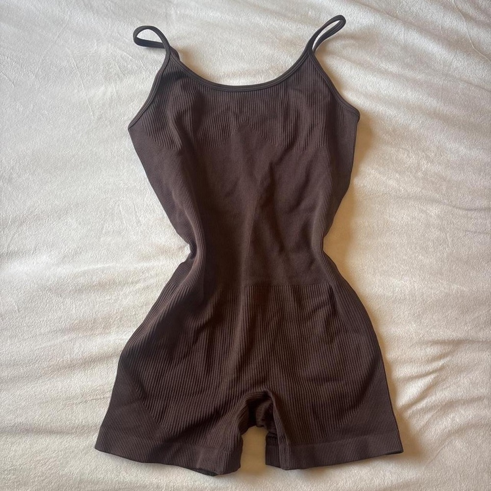 Ribbed Spaghetti-Strap Chemise Romper in Brown